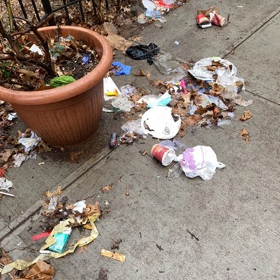 Trash near El Gallo Social Club Inc., East 118th Street, East Harlem, Manhattan Community Board 11, Manhattan, New York County, New York, 10035, United States