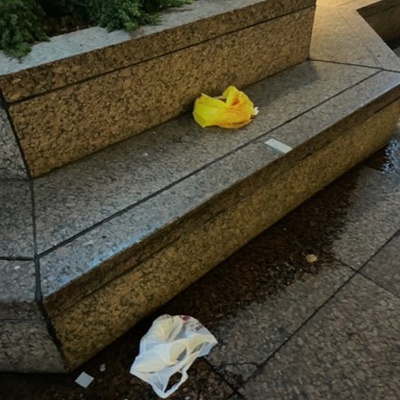 Trash near Midtown, Manhattan Community Board 5, Manhattan, New York County, New York, United States