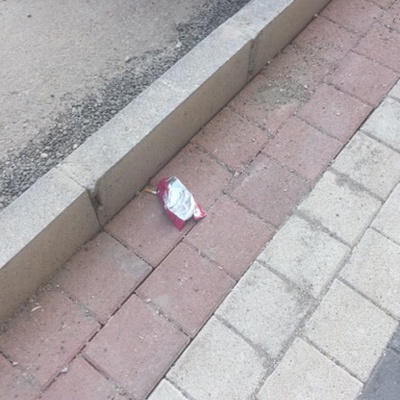 Trash near Çelebi Mehmet Lisesi, İpekçilik Caddesi, Karaağaç Mahallesi, Yıldırım, Bursa, Marmara Region, 16230, Turkey