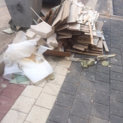 Trash near İpekçilik Caddesi, Karaağaç Mahallesi, Yıldırım, Bursa, Marmara Region, 16230, Turkey