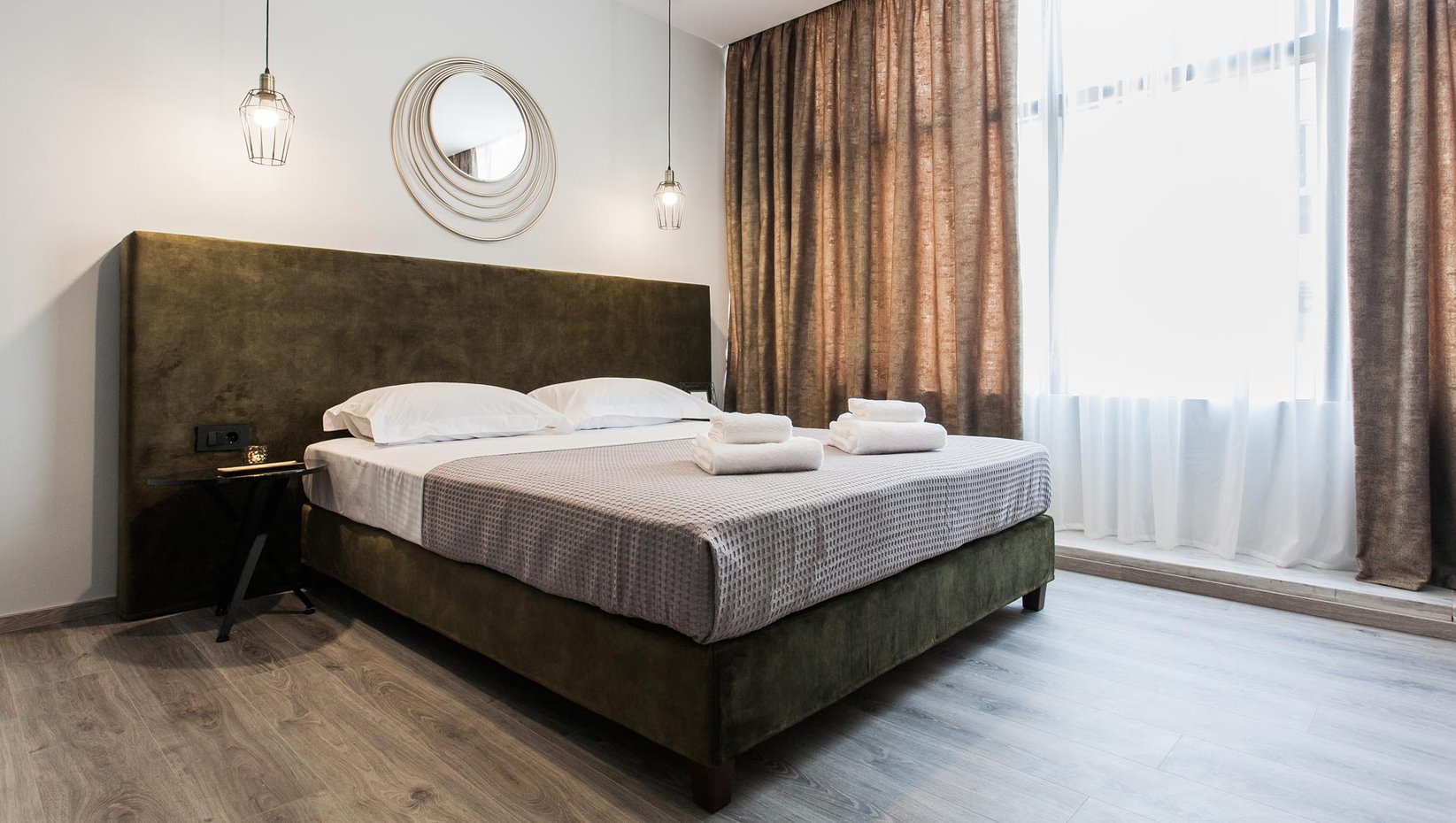 Enattica Monastiraki Living, δωμάτιο με διπλό κρεβάτι