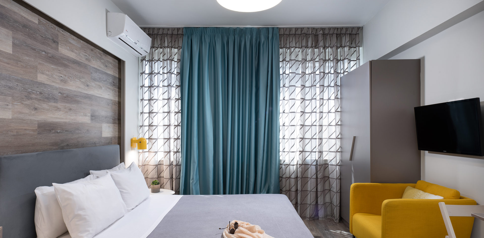 Superior Studio, Enattica Syntagma Living