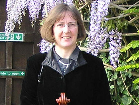 Fiona Hedges