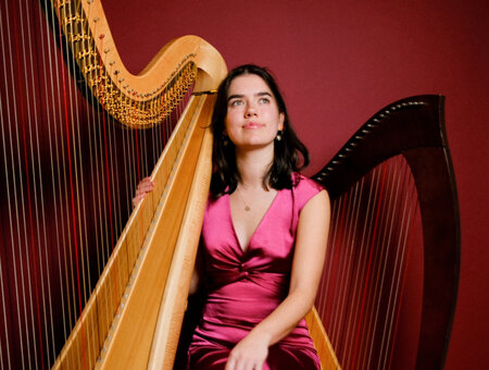 Maria McNamee Harpist