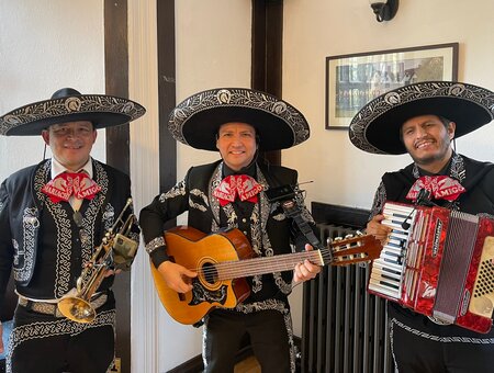 Mariachi Amigo UK