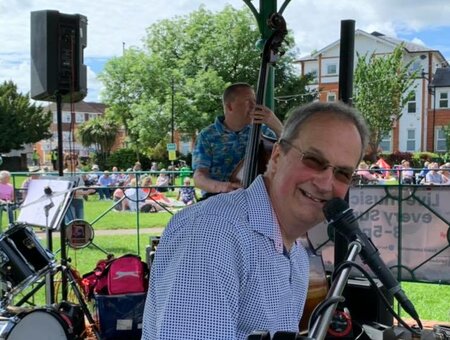 Vic Cracknell Swing Band