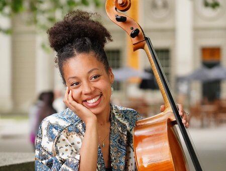 Abbie Muvuma Cellist