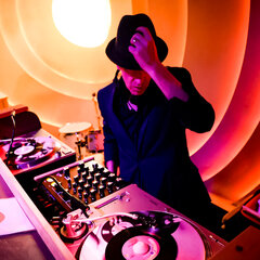 Hire DJ Turmix DJ with Encore