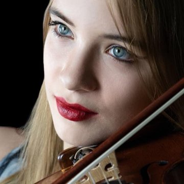 Hire Elizaveta Tyun Violinist with Encore