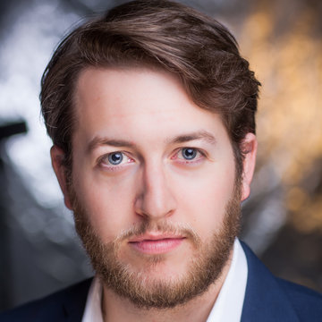 Hire Matthew Palmer Singer (baritone) with Encore