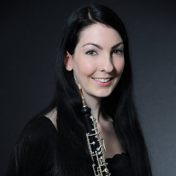 Hire Penelope Smith Oboist with Encore