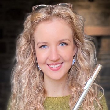 Hire Morven Brown Baroque flautist with Encore