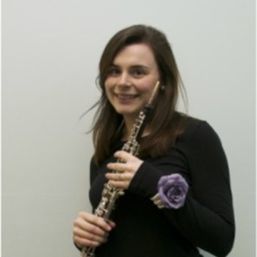 Hire Emma McGovern Oboist with Encore