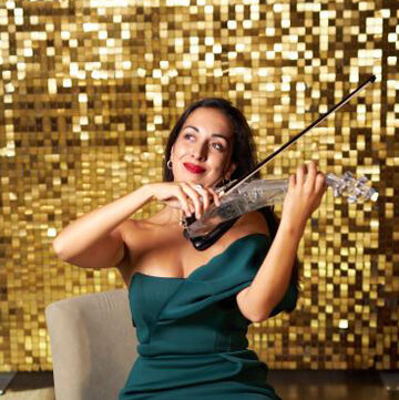 Hire Helena Logah Electric violinist with Encore