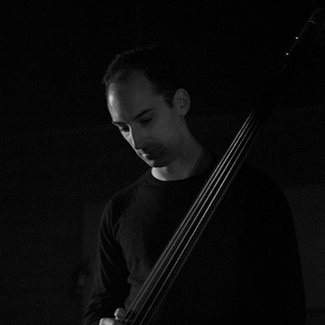 Hire Doug Grannell Double bassist with Encore