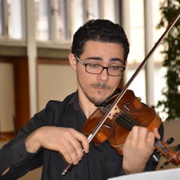 Hire Pierre Louis Attard Violinist with Encore