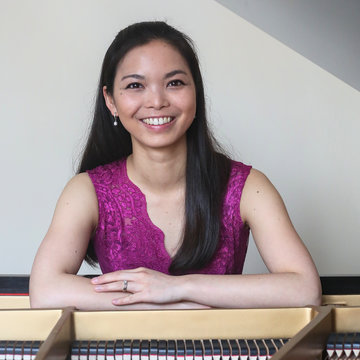 Hire Constance Chow Pianist with Encore