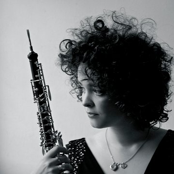 Hire Elsie Woollard Cor anglais with Encore