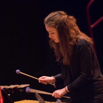 Hire Francesca Lombardelli Percussionist with Encore