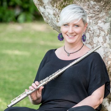 Hire Nicky Catterwell Flautist with Encore