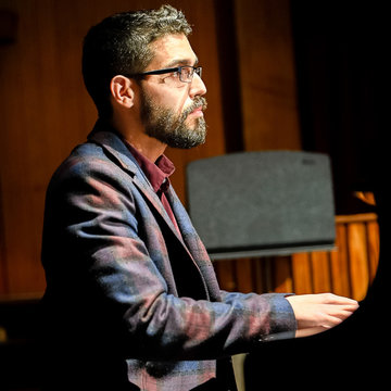 Hire Horacio López Redondo Pianist with Encore