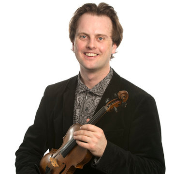 Hire Simon Hewitt Jones Violinist with Encore