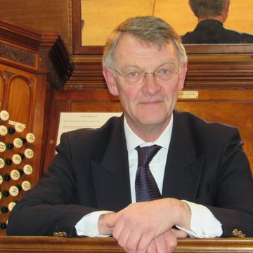 Hire John Keys Organist with Encore