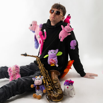 Hire Dustin Kitsch Alto saxophonist with Encore