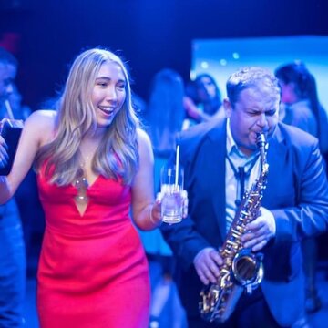 Hire MR.V DJ&SAX  Alto saxophonist with Encore