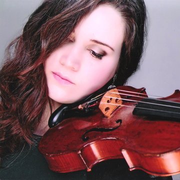 Hire Cara Laskaris Baroque violinist with Encore