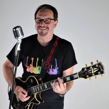 Hire Stevie M Guitarist with Encore