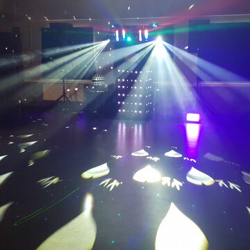 Hire Oasis Roadshow mobile disco  DJ with Encore