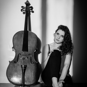 Hire Alexandra Fletcher Cellist with Encore