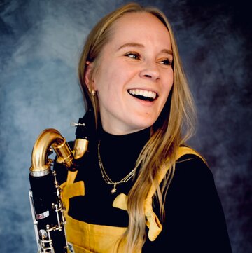 Hire Hannah Shilvock Bass clarinettist with Encore