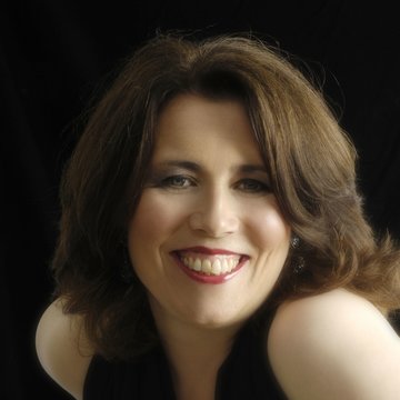 Hire Sarah-Jane  Singer (soprano) with Encore