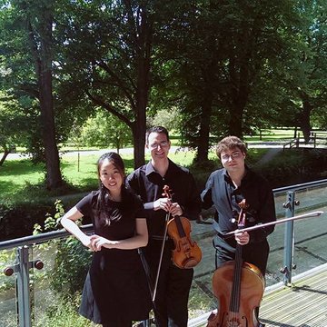 Iris Piano Trio's profile picture