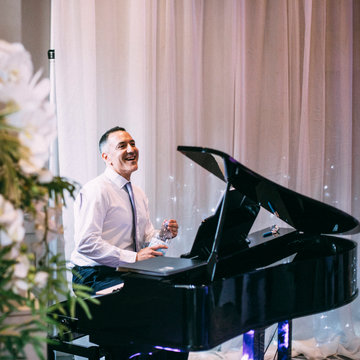 Hire Bryan Edery Pianist with Encore