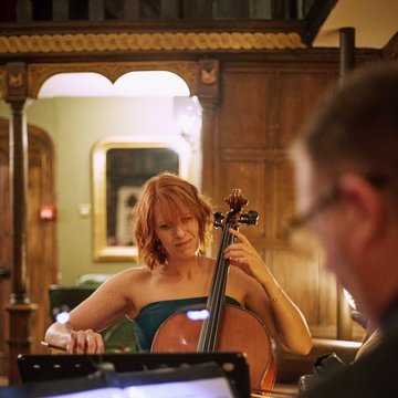 Hire Claire Bostock Cellist with Encore