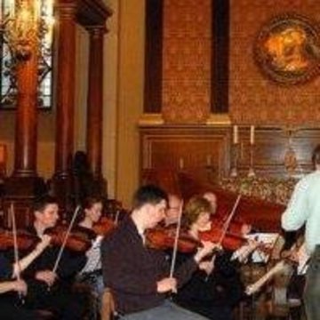 Hire Malcolm Allison Violinist with Encore