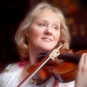 Hire Sarah Jackson Violinist with Encore