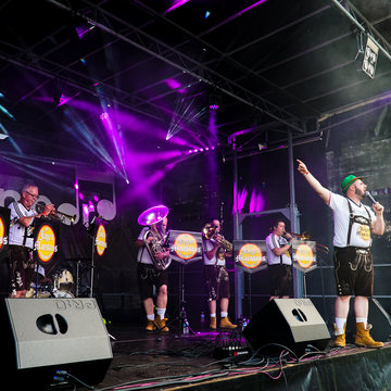 Hire Jager Maestros Brass band with Encore