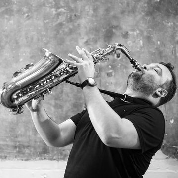 Hire Greg Sinclair (sinclair sax) Flautist with Encore