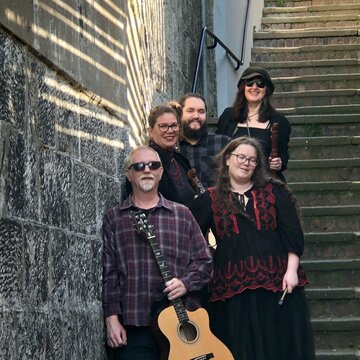 Hire The Twitten Revellers Celtic folk band with Encore
