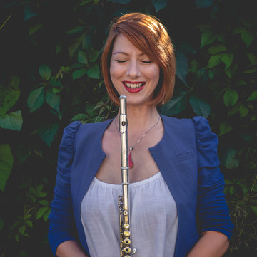 Hire Desislava Dimitrova Flautist with Encore