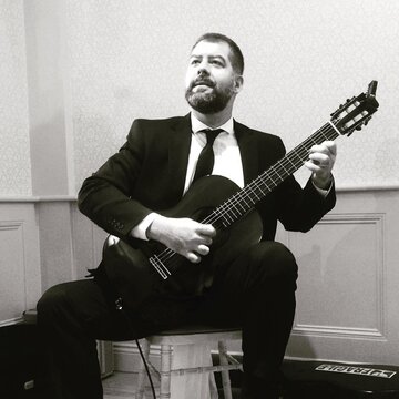 Hire Estevao Devides Guitarist with Encore