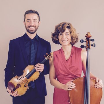 Book Duo PrismA String Duo, Violinist in Barcelona - Encore Musicians