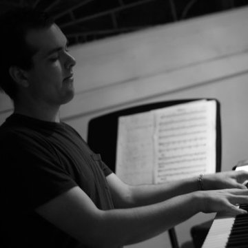 Hire Mark Francis Pianist with Encore