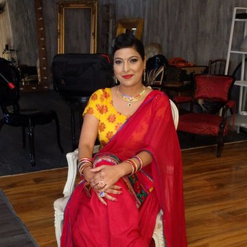 Hire Preeti Sharma Singer with Encore