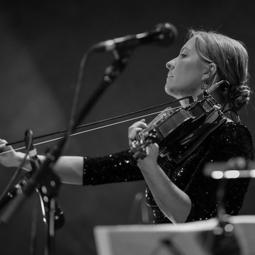 Hire Kathleen Ord Violist with Encore