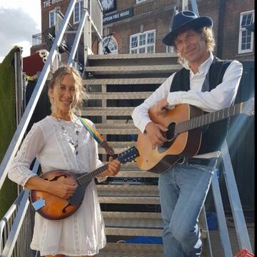 Hire BIG SKIES Acoustic duo with Encore